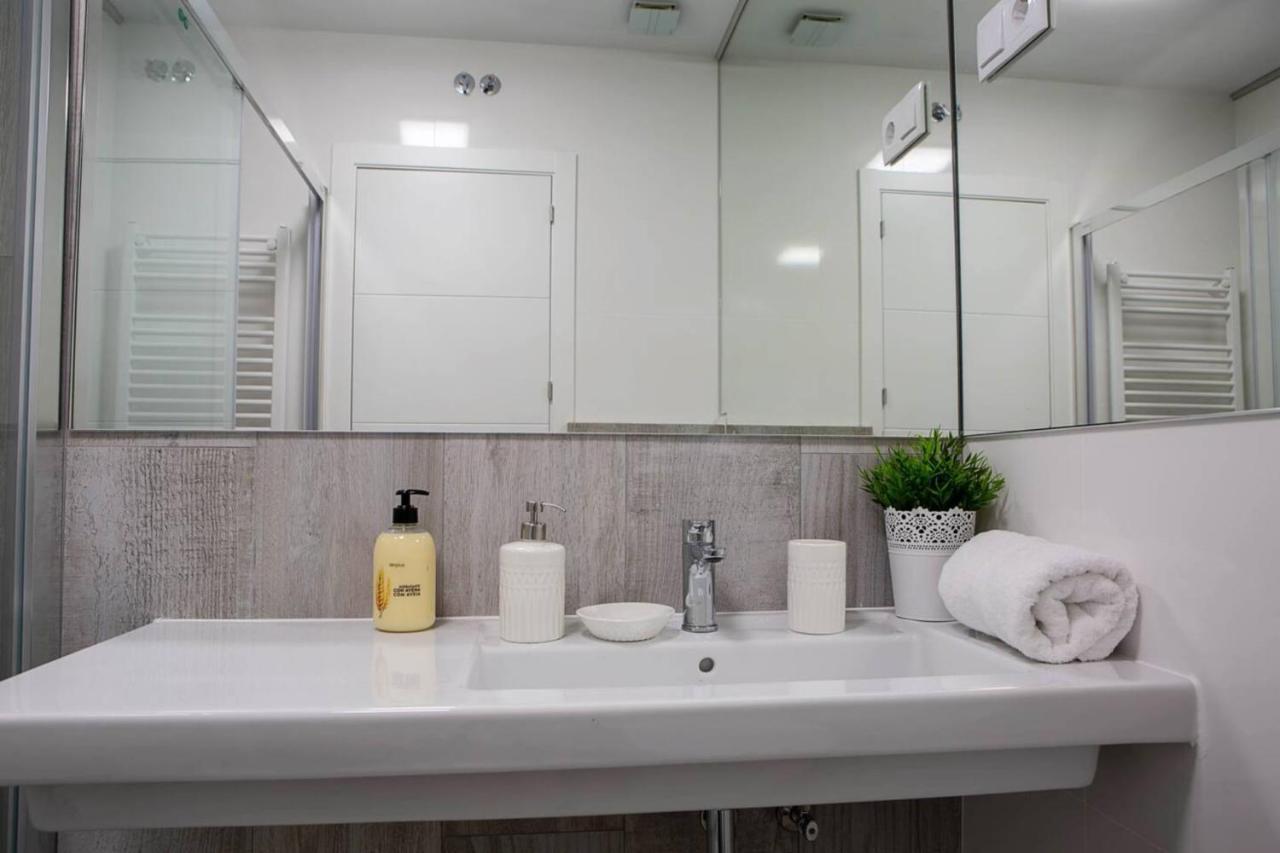 Cozy 2Bed2Bath&Patio W Bedbath In Mdrd'S Center Apartment Madrid Exterior foto